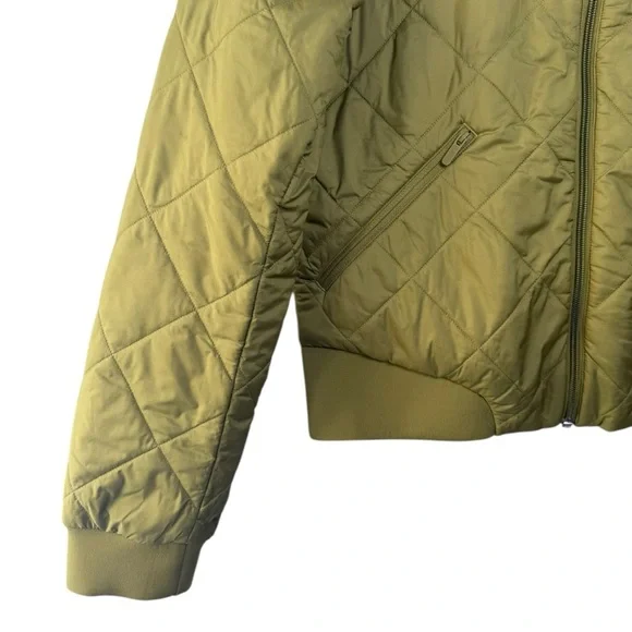 Lululemon Warm Two Way Reversible Bomber Jacket Size 8 Mossy Green Quilted - Picture 11 of 15